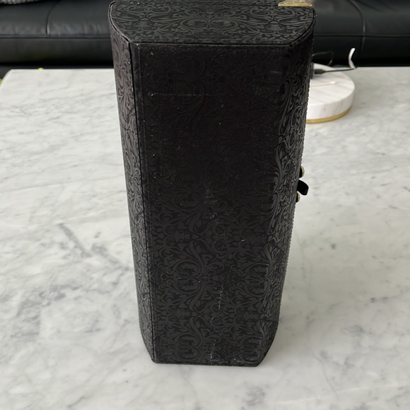 GHD holder and mirror - Picture 6 of 12